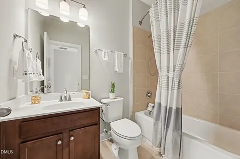724 Peninsula Forest Place Cary NC 27519