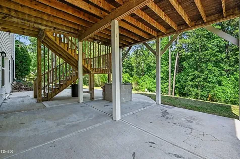 724 Peninsula Forest Place Cary NC 27519