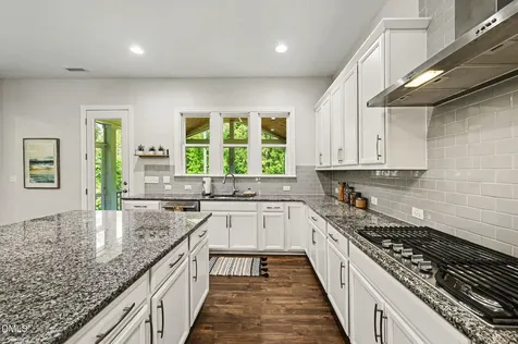 724 Peninsula Forest Place Cary NC 27519