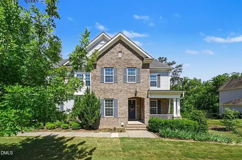 724 Peninsula Forest Place Cary NC 27519