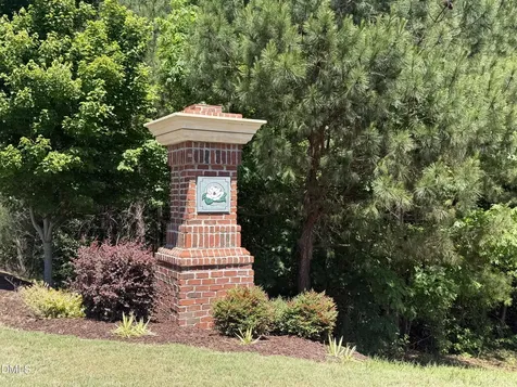 724 Peninsula Forest Place Cary NC 27519
