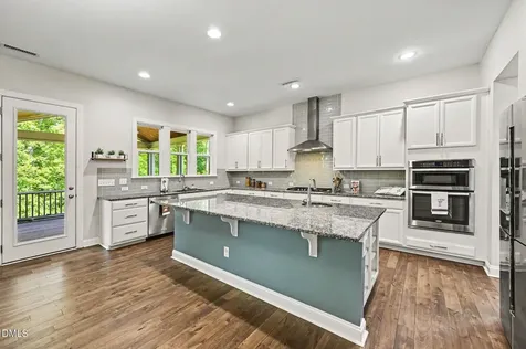 724 Peninsula Forest Place Cary NC 27519