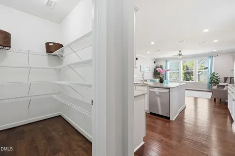 3910 Glorybower Way Apex NC 27502