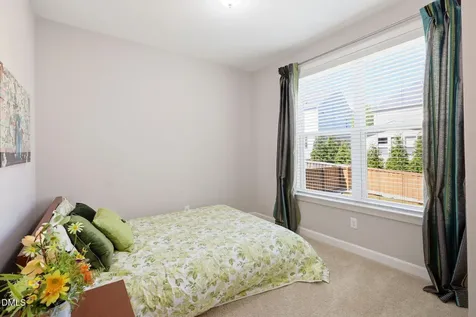 3910 Glorybower Way Apex NC 27502