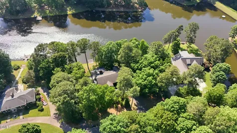 2209 Brookwood Trail Sanford NC 27330