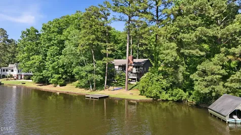 2209 Brookwood Trail Sanford NC 27330