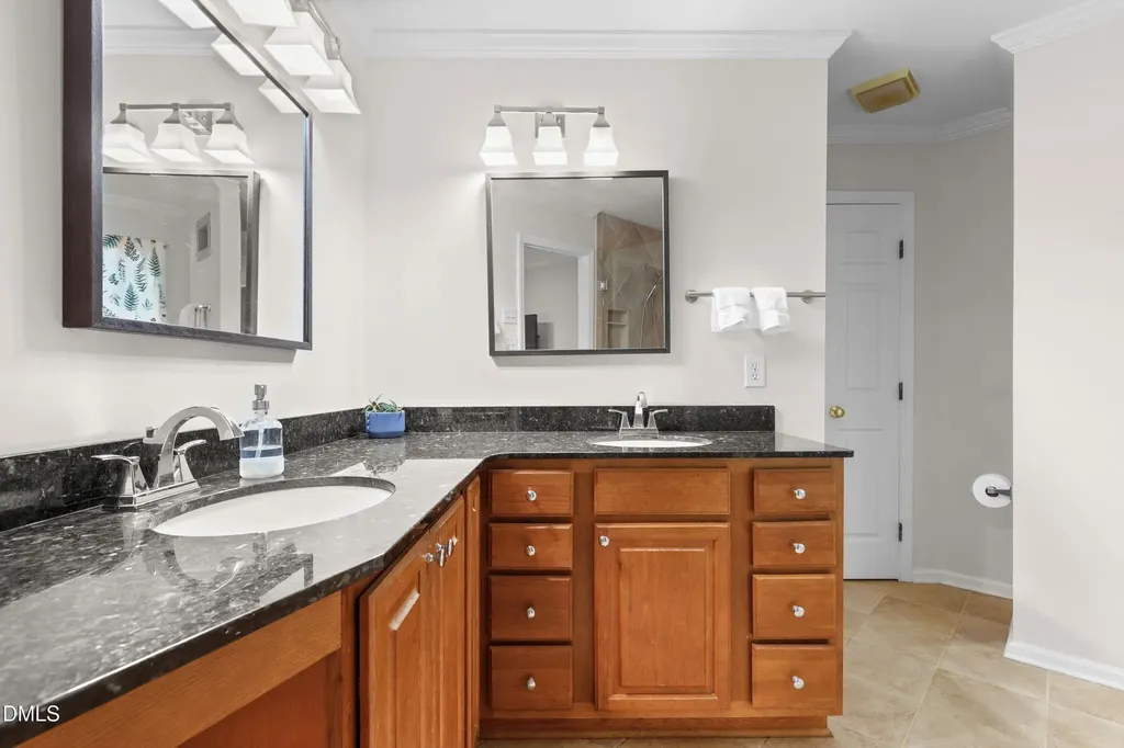 1432 Gray Bluff Trail Chapel Hill NC 27517