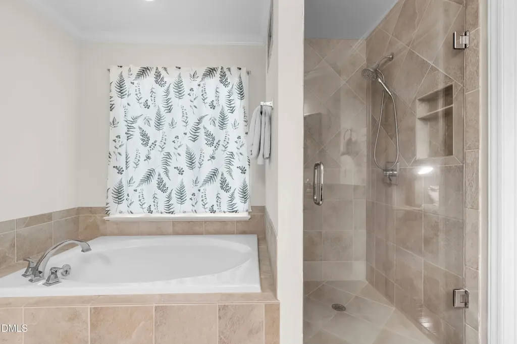 1432 Gray Bluff Trail Chapel Hill NC 27517
