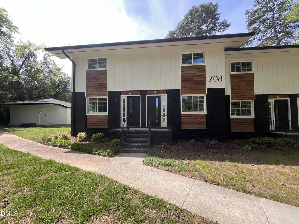 708 Hawes Court Raleigh NC 27608