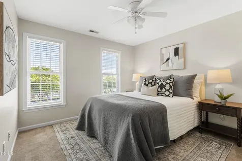 306 Knightsborough Way Apex NC 27502
