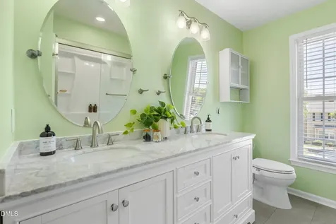 306 Knightsborough Way Apex NC 27502