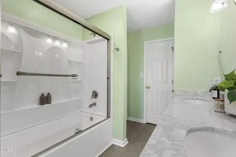 306 Knightsborough Way Apex NC 27502