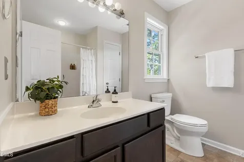 306 Knightsborough Way Apex NC 27502