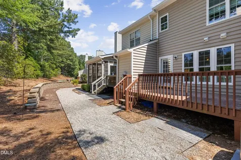 306 Knightsborough Way Apex NC 27502