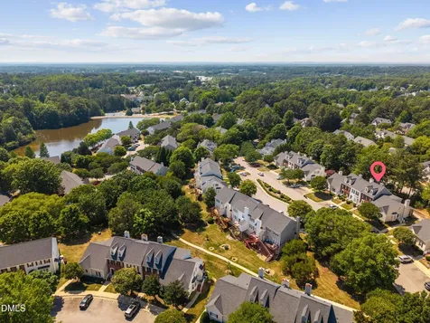 306 Knightsborough Way Apex NC 27502