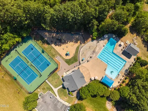 306 Knightsborough Way Apex NC 27502