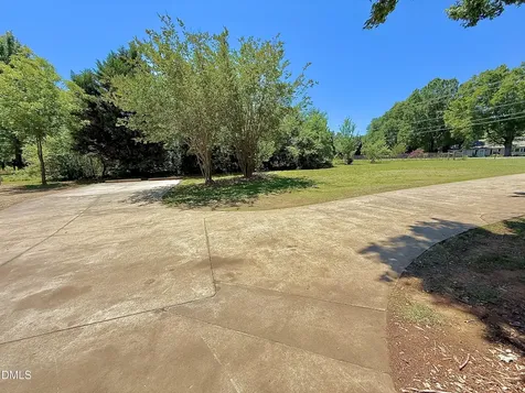6288 N Nc Highway 87 N Gibsonville NC 27249