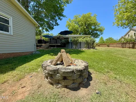 6288 N Nc Highway 87 N Gibsonville NC 27249