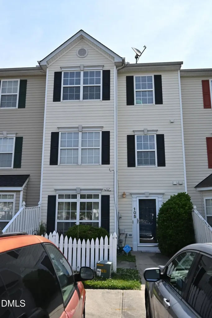 8640 Neuse Landing Lane Raleigh NC 27616