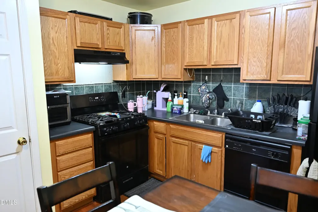 8640 Neuse Landing Lane Raleigh NC 27616