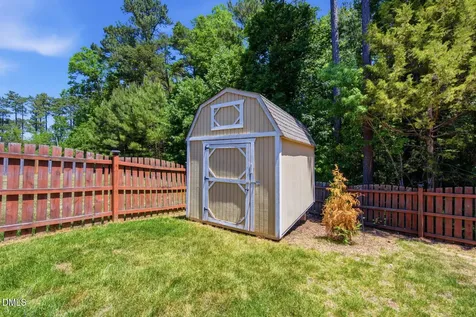 2 Alyea Court Durham NC 27703