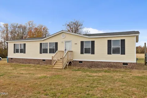 1385 Live Oak Road Coats NC 27521
