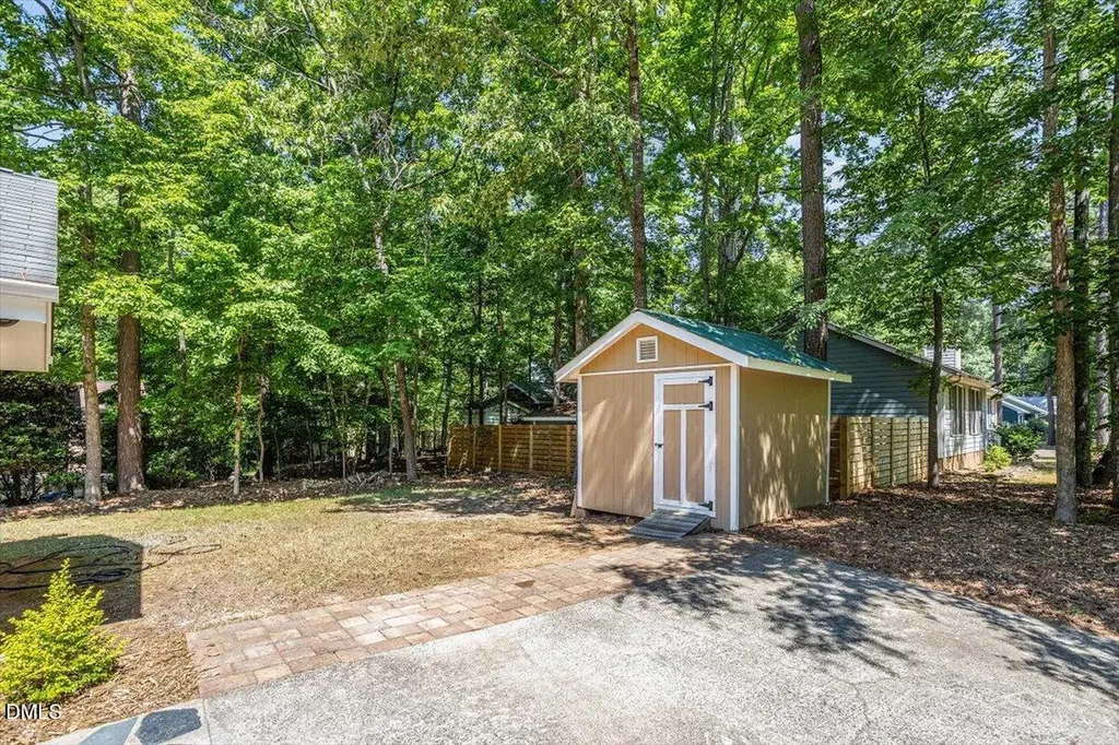 120 Summerlin Drive Chapel Hill NC 27514