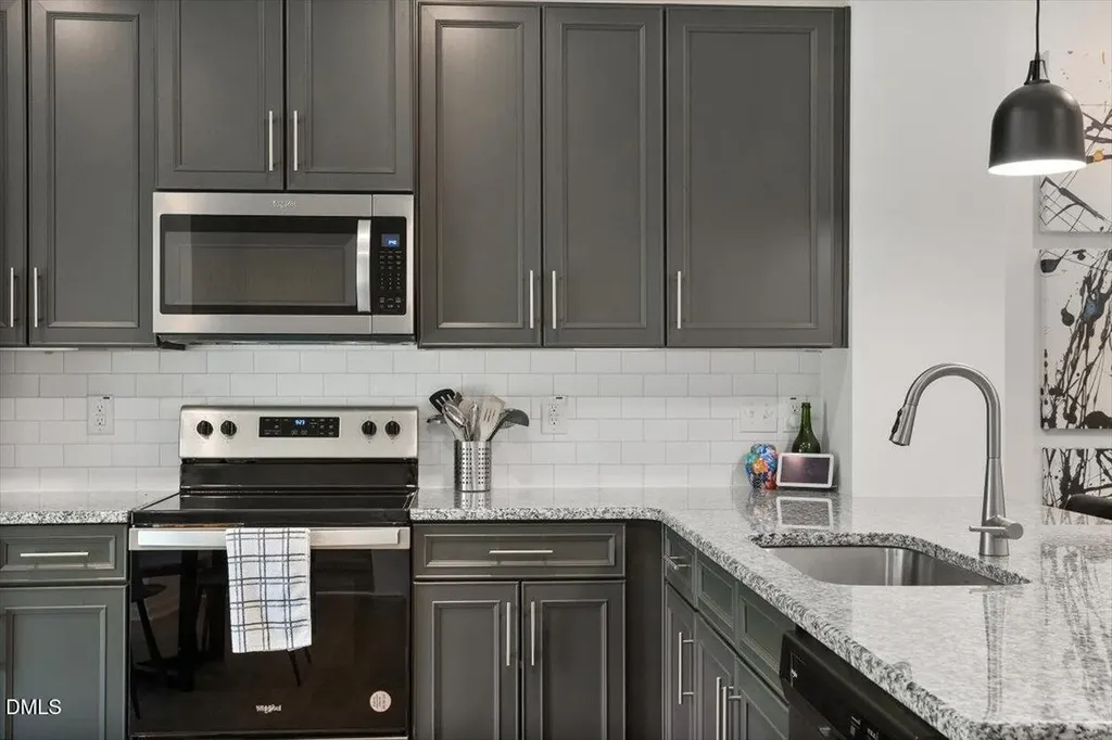 517 Hacksaw Trail Raleigh NC 27610