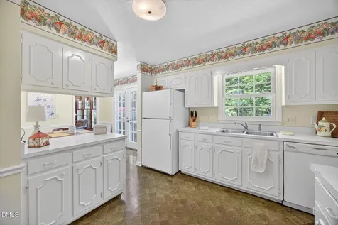 2047 Walker Avenue Burlington NC 27215