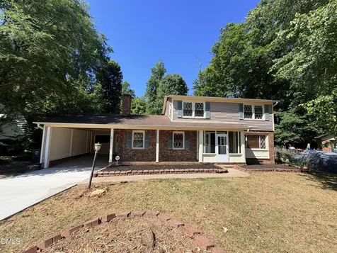 2607 Antoine Drive Greensboro NC 27407