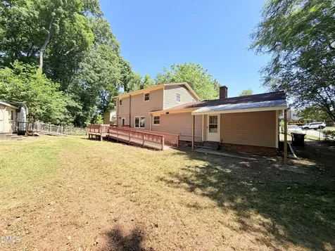 2607 Antoine Drive Greensboro NC 27407
