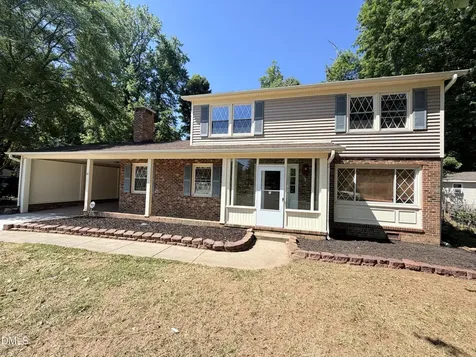 2607 Antoine Drive Greensboro NC 27407
