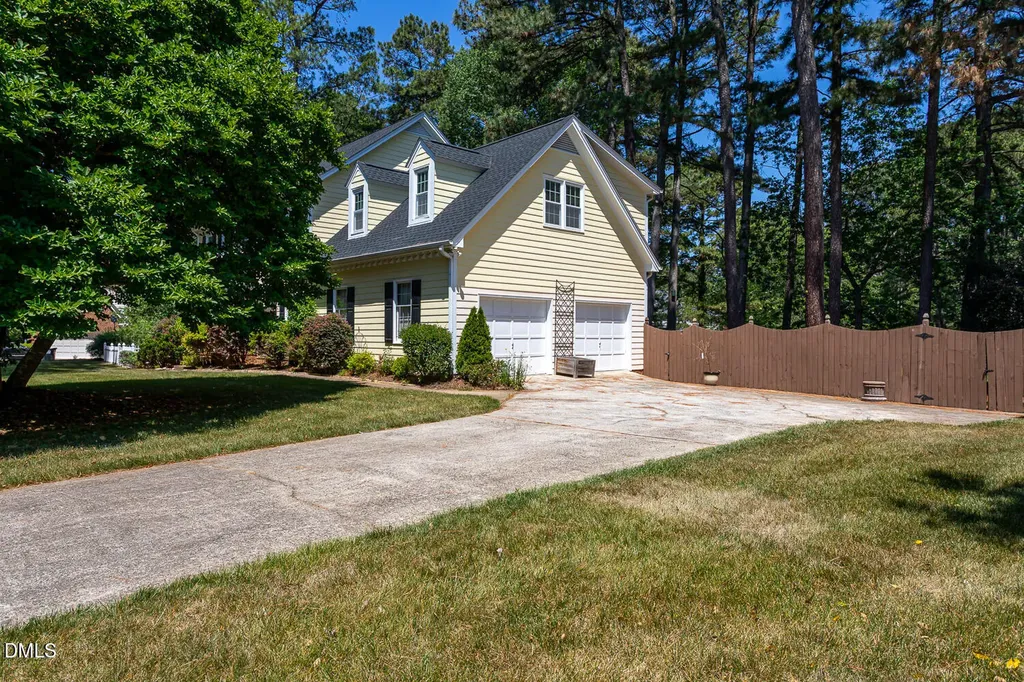 2708 Vestry Way Raleigh NC 27613