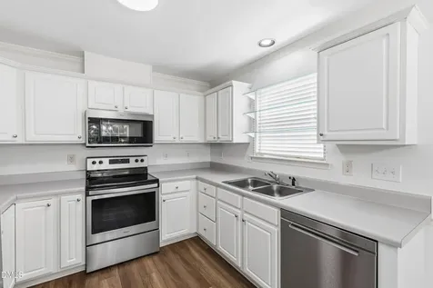 2305 Nutting Lane Apex NC 27523