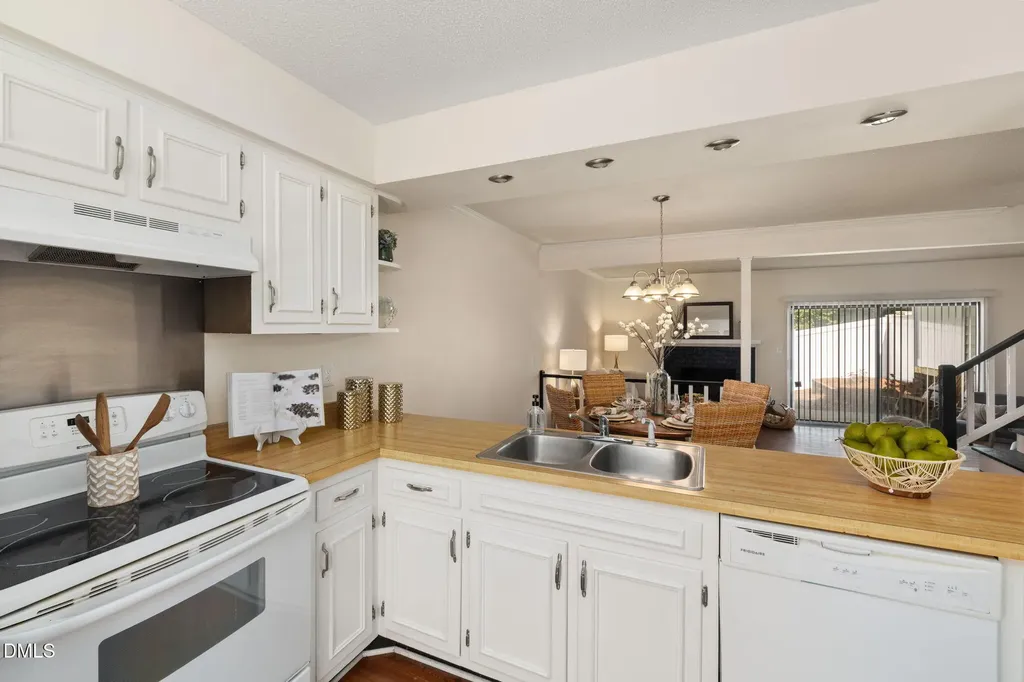 5805 Whitebud Drive Raleigh NC 27609