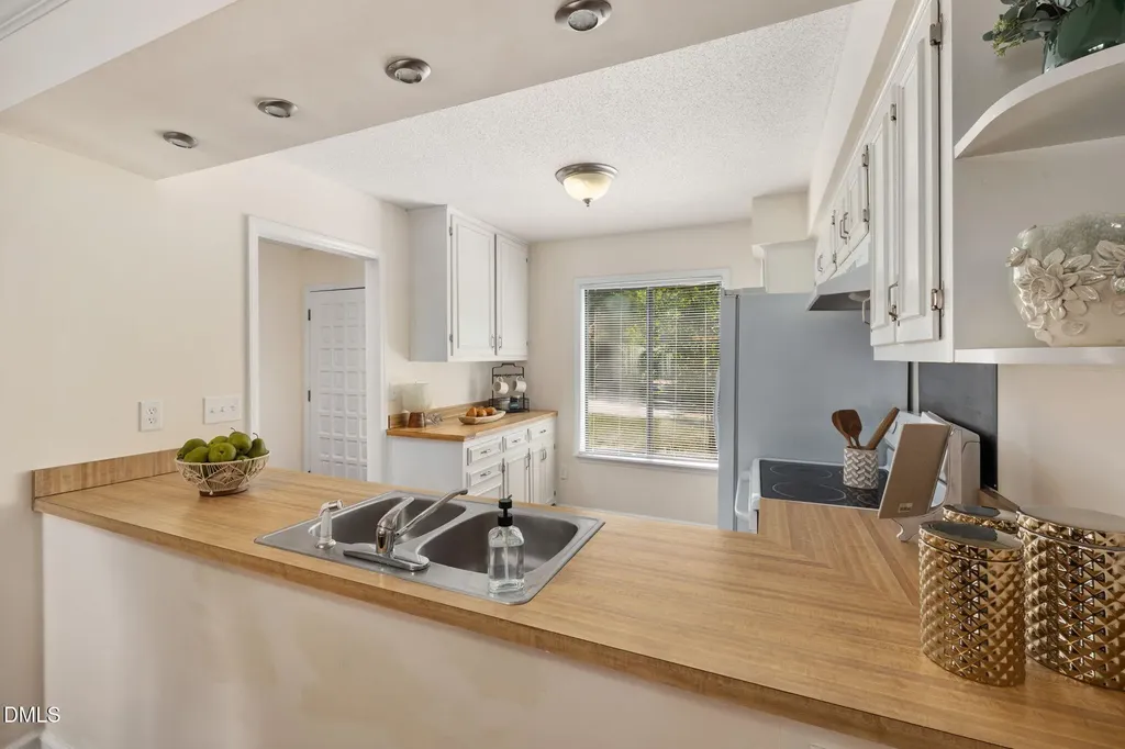 5805 Whitebud Drive Raleigh NC 27609