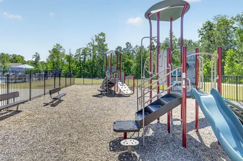 427 Emerald Shire Way Zebulon NC 27597