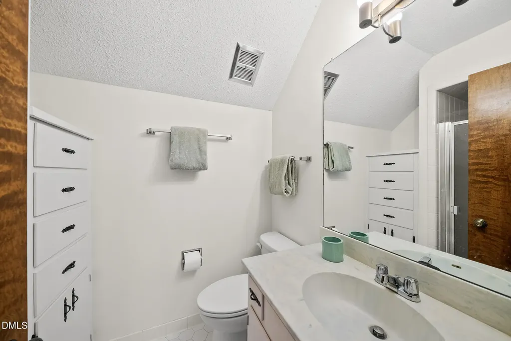 101 Stoneridge Drive Chapel Hill NC 27514