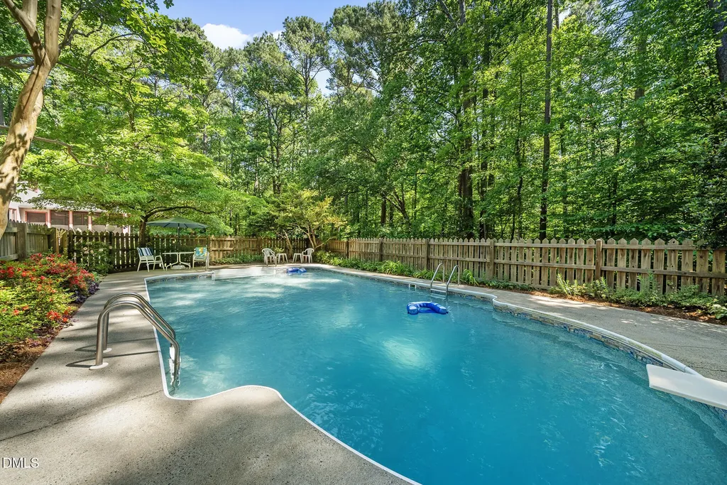 101 Stoneridge Drive Chapel Hill NC 27514