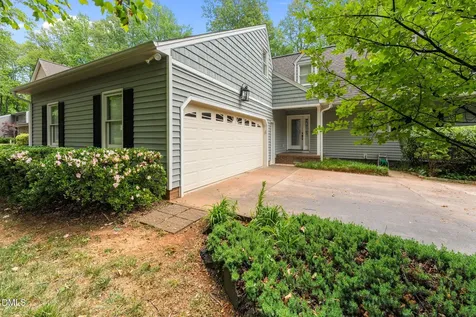 106 Forestview Drive Elon NC 27244