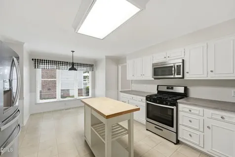 106 Forestview Drive Elon NC 27244