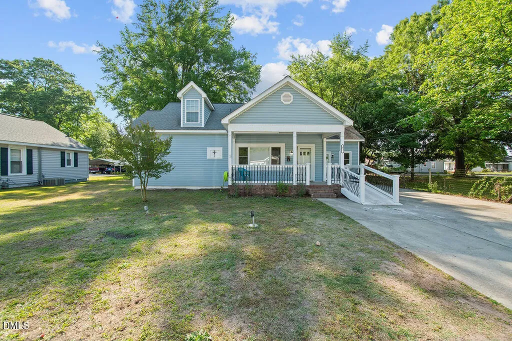 411 S 6th Street Smithfield NC 27577