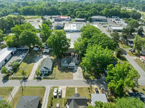 411 S 6th Street Smithfield NC 27577