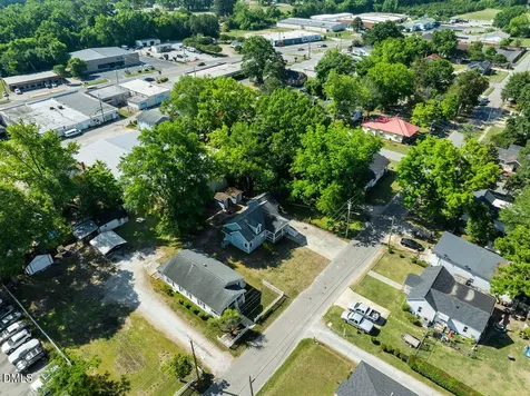 411 S 6th Street Smithfield NC 27577