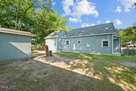 411 S 6th Street Smithfield NC 27577