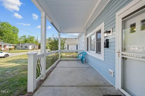 411 S 6th Street Smithfield NC 27577