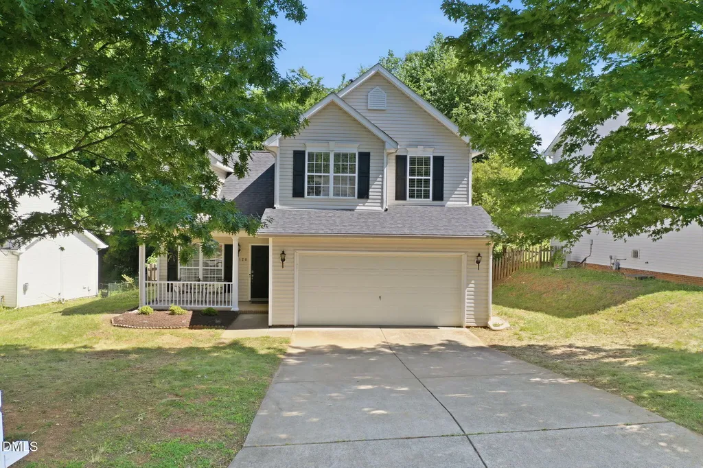 1120 Briarwood Drive Mebane NC 27302