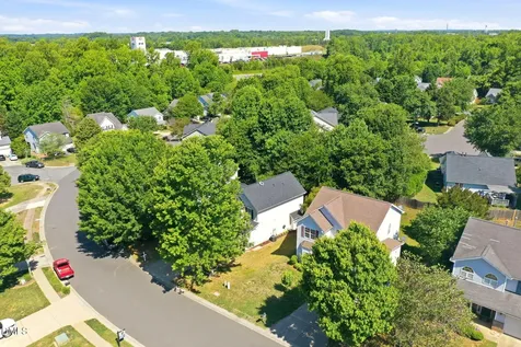 1120 Briarwood Drive Mebane NC 27302