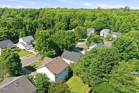 1120 Briarwood Drive Mebane NC 27302