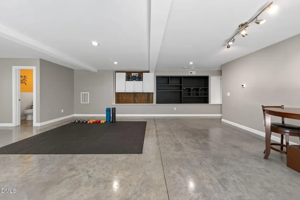 9005 Miranda Drive Raleigh NC 27617